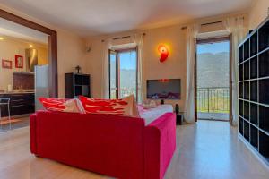 Area soggiorno di [Como-Blevio] Suite lake view + private garage