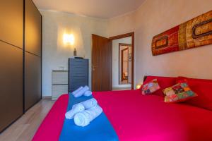 Letto o letti in una camera di [Como-Blevio] Suite lake view + private garage
