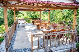 Balkón nebo terasa v ubytování Bat Rice Resort