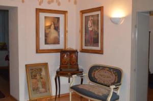 Posezení v ubytování Hotel Pension Walzerstadt