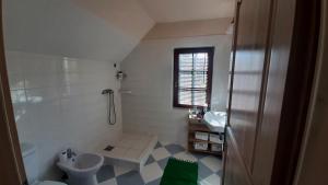 Vannituba majutusasutuses Sunshine Villa Fonyódliget