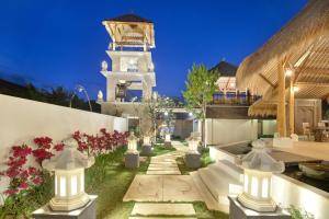 Κήπος έξω από το Two Bedroom Villa in Bingin Beach
