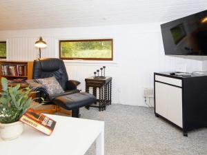 Posezení v ubytování Holiday home Fårvang XII