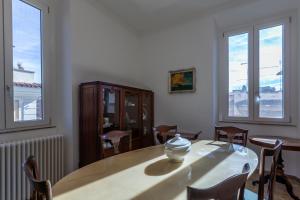 Kép Aqua Claudia and Anio Novus Apartments szállásáról Rómában a galériában