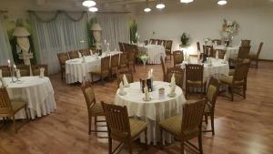 Restauracja lub miejsce do jedzenia w obiekcie Hotel Bristol