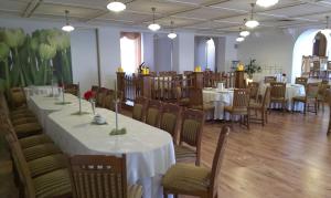 Restauracja lub miejsce do jedzenia w obiekcie Hotel Bristol