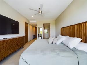 Postelja oz. postelje v sobi nastanitve Spacious and centrally apartment a few streets from the beach By Yeah