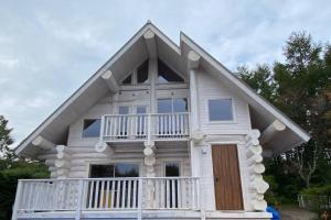 Hoone, kus villa asub
