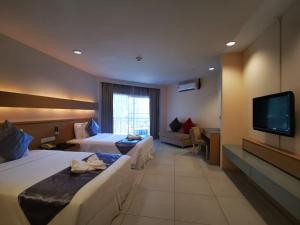 TV a/nebo společenská místnost v ubytování Century Langkasuka Resort Langkawi + 53 fotografií