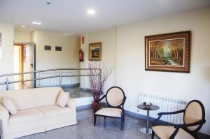 Hotel Lupa, San Juan de Piñera – Updated 2022 Prices