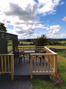 A balcony or terrace at BaseGlamp