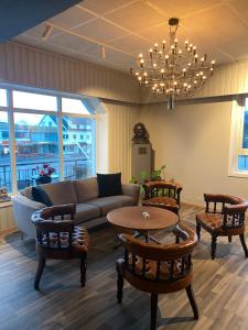 Posezení v ubytování Bardufoss Hotell