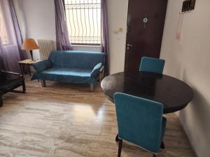 A seating area at Julia's Apartment