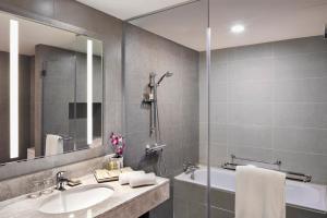 Koupelna v ubytování Hilton Garden Inn Puchong