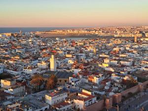 Uma vista geral de Rabat ou a vista da cidade a partir do apartamento