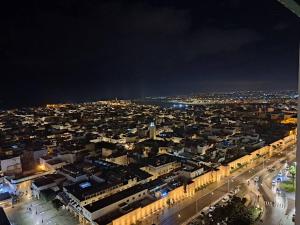 Uma vista geral de Rabat ou a vista da cidade a partir do apartamento