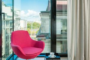 Uma área de estar em Barceló Hamburg