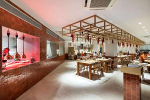 Restoran või mõni muu söögikoht majutusasutuses Barceló Lanzarote Active Resort