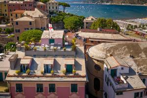 an aerial view of a town with houses and the water at Hotel Due Mari in Sestri Levante
