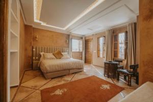 Postel nebo postele na pokoji v ubytování Riad 64 Maison D'hôtes & Spa