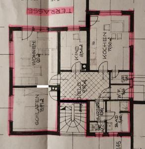 Plán poschodí v ubytovaní LECHUFER, 80m2, Haushälfte mit privatem Eingang, Kaminofen, Terrasse, Garten
