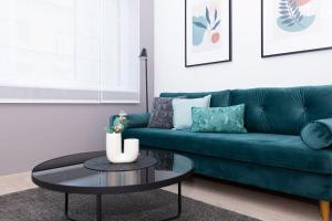Chic207 Retreat: Modern 1BR Gem with Parking by NW 1134 Budapest, Budapest, Bulcsú u. 5-9, 1134 Hungary kép - 2