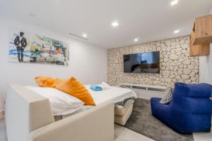 Zona d'estar a Four Bedroom Mimosas Villa - La Manga Club