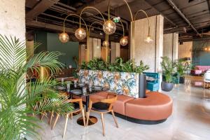 Posedenie v ubytovaní Skylark, Aluma Hotels & Resorts