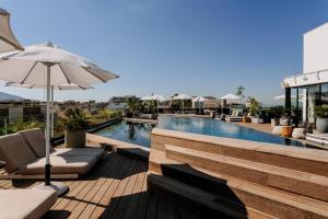 Bazén v ubytovaní Skylark, Aluma Hotels & Resorts alebo v jeho blízkosti