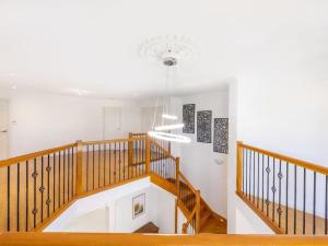 Afbeelding uit fotogalerij van Seaside Modern and Luxurious Mansion with Pool in Wellington Point