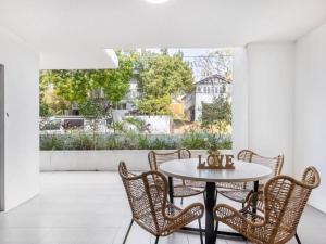 Gambar di galeri bagi Vintage Glamour Nest 2BR Apt near CBD with carpark di Brisbane