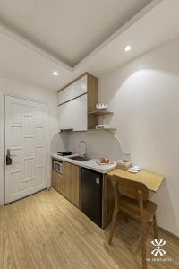 Nhà bếp/bếp nhỏ tại NB APARTMENT-LINH LANG