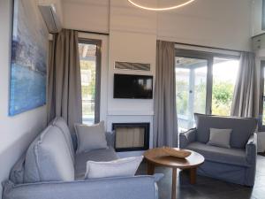 Setusvæði á Sea breeze suites Mistral 4 per with private pool