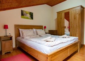 Ένα ή περισσότερα κρεβάτια σε δωμάτιο στο Panorama Loft - quality and amazing view