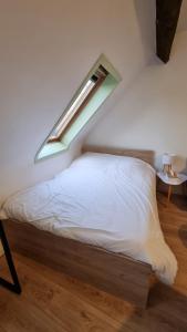 Afbeelding uit fotogalerij van Studio Babylone - Parking & Wifi in Chartres +14 foto's