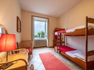 Posteľ alebo postele v izbe v ubytovaní Apartment La Silente by Interhome