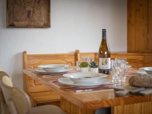 Nápoje v ubytování Apartment Beau Site No 21 by Interhome