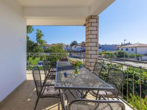 Balkón alebo terasa v ubytovaní Apartment Nika-7 by Interhome