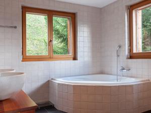 Bagno di Chalet Sebas by Interhome