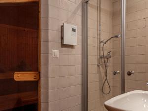 Bagno di Chalet Sebas by Interhome