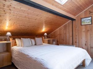 Letto o letti in una camera di Chalet Dufaux by Interhome