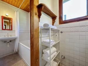 Bagno di Chalet Dufaux by Interhome