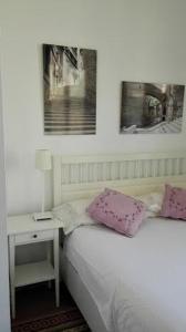 صورة لـ Bed & Breakfast Bells Oficis في جيرونا