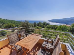 Fotografie z fotogalerie ubytování Apartment Magnolia - RAC167 by Interhome v destinaci Rabac