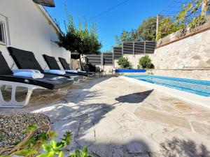 Bazén v ubytovaní Holiday Home Markic by Interhome alebo v jeho blízkosti + 21 fotografií