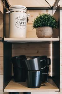 Kuchyň nebo kuchyňský kout v ubytování Idyllisches Tiny House mit Sauna