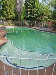 Πισίνα στο ή κοντά στο Serene on St James