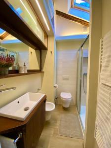 Ένα μπάνιο στο La maison d'Odette - CIR 0063 +46 φωτογραφίες