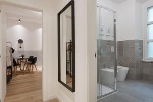 Ένα μπάνιο στο Stylish Gem in Historic Trieste for 4 guests +11 φωτογραφίες