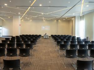 Konferenční prostory v ubytování Ramada Encore by Wyndham Puebla